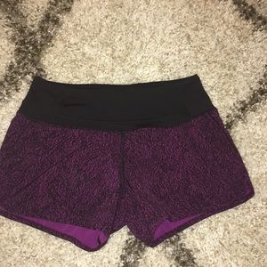 Lulu lemon size 2 shorts